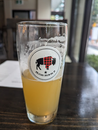 160 Bay St, Ottawa, ON K1R 7X8