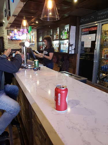 Comentarii opinii despre Nita's Bar & Grill