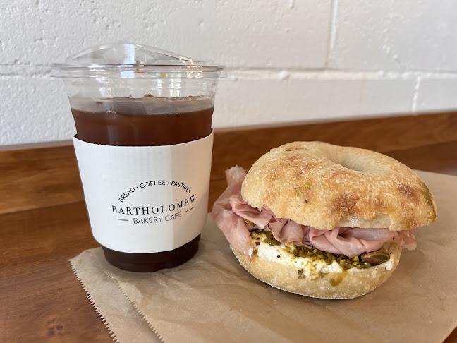 Comentarii opinii despre Bartholomew Bakery