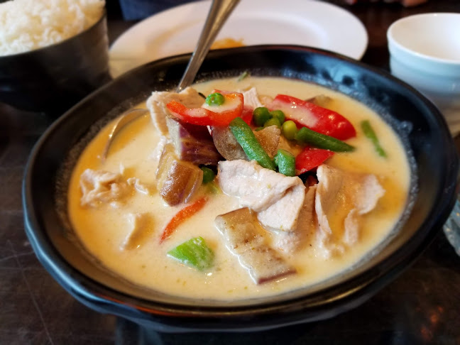 Kin Thai Kitchen & Bar - Hospitality and gastronomy