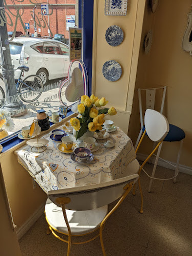 Comentarii opinii despre Delightfully Different Tea Room