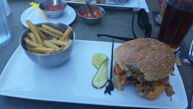 125 Harbour Dr, St. John's, NL A1C 6N6