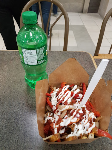 Opinii despre PegCity Poutinerie în Winnipeg - Hospitality and gastronomy