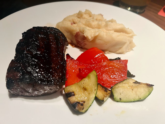 Comentarii opinii despre The Keg Steakhouse + Bar - Square One