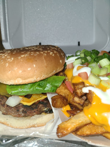 Pubs Riverside Lunch