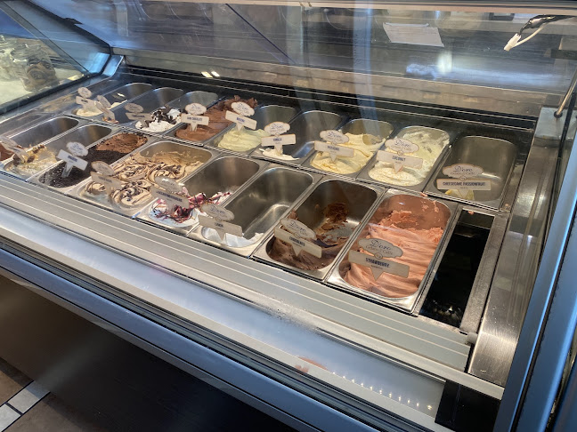D'oro Gelato e Caffè - Hospitality and gastronomy