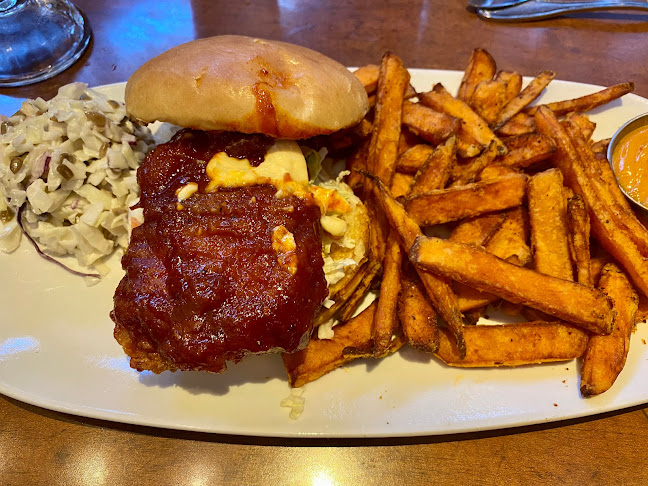 Comentarii opinii despre White Spot Langford