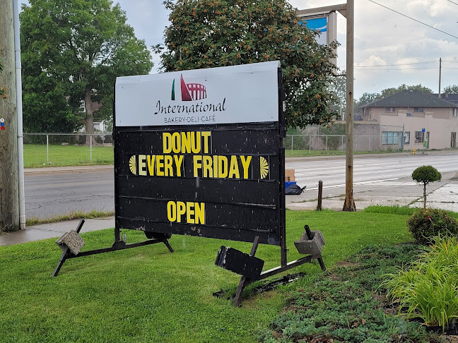 Comentarii opinii despre International Bakery