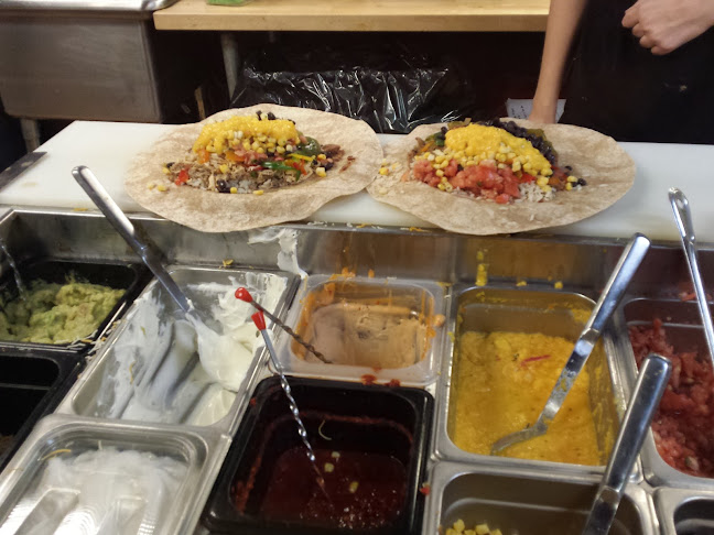 108 Christina St S, Sarnia, ON N7T 2M6