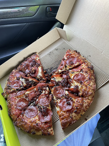 Opinii despre Pizza 64 în Kelowna - Hospitality and gastronomy