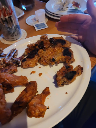 105 Lakeshore Rd E, Mississauga, ON L5G 1E2