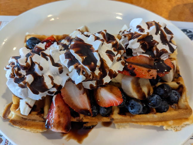 32 Queen St, Charlottetown, PE C1A 4A3