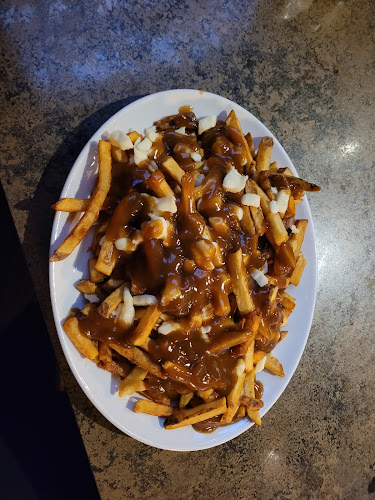 Buzzy Brown's Brasserie - Hospitality and gastronomy