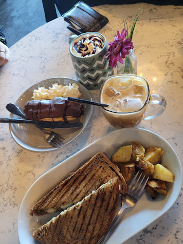 Comentarii opinii despre French Press Coffee and Tea Co.