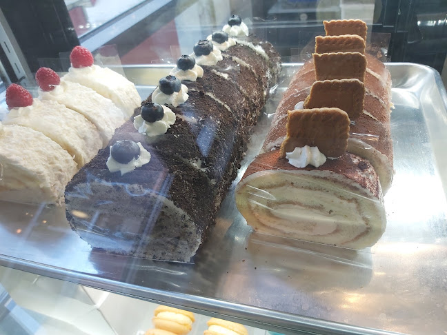 Opinii despre Dulce Pastry and Chocolate în Saskatoon - Hospitality and gastronomy