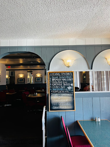 690 Sidney St, Belleville, ON K8P 4A8