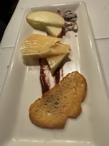 GEORGE Restaurant - Hospitality and gastronomy