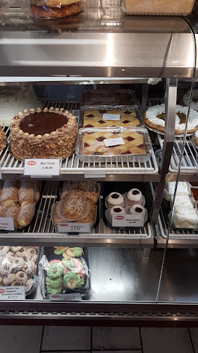 Comentarii opinii despre Roma Bakery & Deli