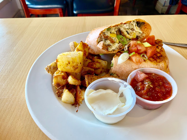 Opinii despre The Urban Cup Cafe în Victoria - Hospitality and gastronomy