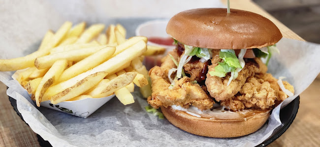 Comentarii opinii despre Fatburger Walnut Grove