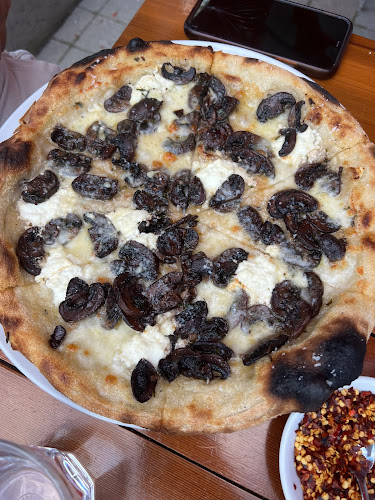 1190 W Cordova St, Vancouver, BC V6C 0E1