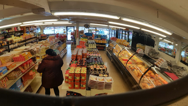 Marina's Deli - Windsor