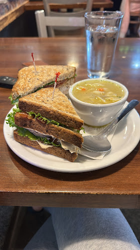 Comentarii opinii despre Burger Heaven Restaurant