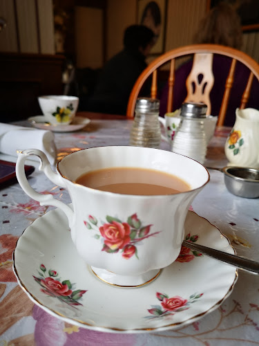 5689 Main St, Niagara Falls, ON L2G 5Z3