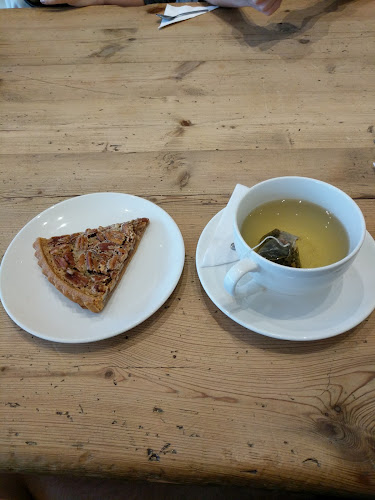 Bobbette & Belle Artisanal Pastries - Hospitality and gastronomy