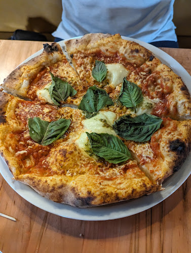 300 Charlotte St, Peterborough, ON K9J 2V5