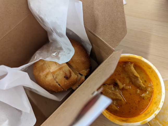 Comentarii opinii despre Makan