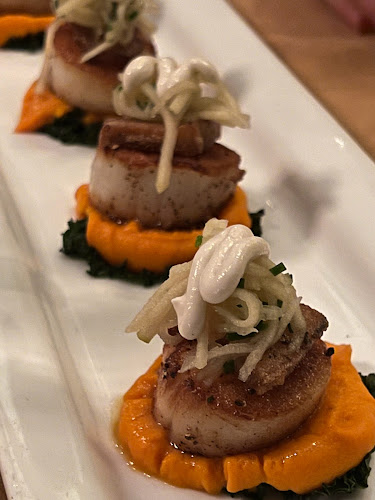 Locals Restaurant - Hospitality and gastronomy