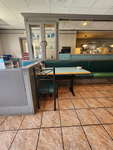 Opinii despre Malibu Restaurant East în London - Hospitality and gastronomy