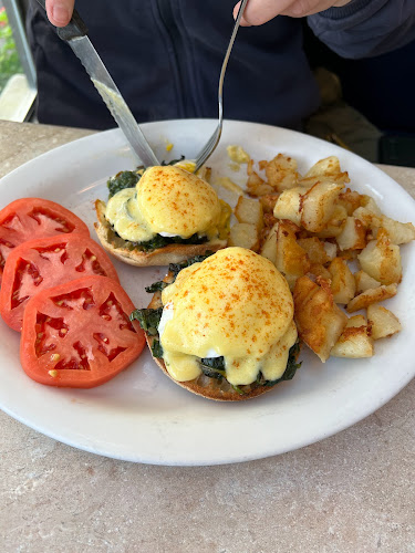 2238 Mountainside Dr, Burlington, ON L7P 1B5