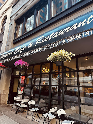Joyeaux Café & Restaurant