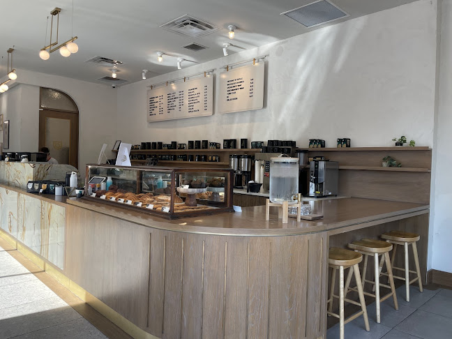 Deville Coffee Bernard - Hospitality and gastronomy