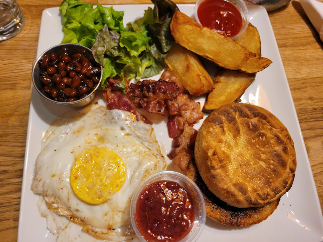 Comentarii opinii despre Isaac's Way Restaurant