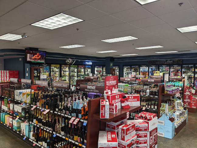 Peninsula Liquor Store- White Rock - Surrey