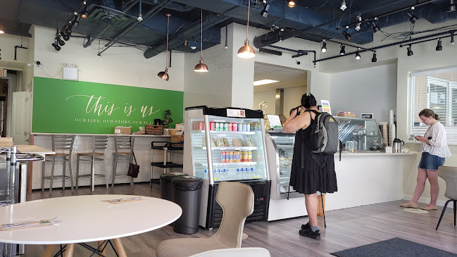 Two Peas In A Pod Cafe & Catering - Vancouver