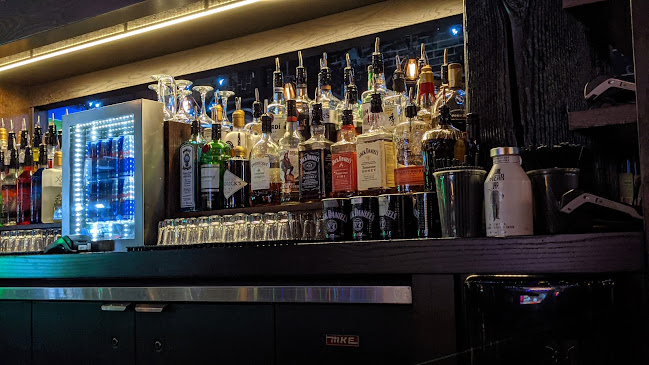 Comentarii opinii despre Greta Bar