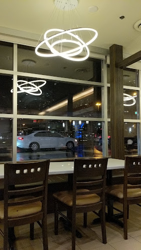 Opinii despre Bubble World Coquitlam în Coquitlam - Hospitality and gastronomy