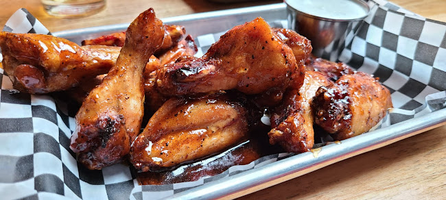 999 Marine Dr, North Vancouver, BC V7P 1S4