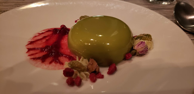 Opinii despre Blue Hat Bakery & Bistro at Pacific Institute of Culinary Arts în Vancouver - Hospitality and gastronomy