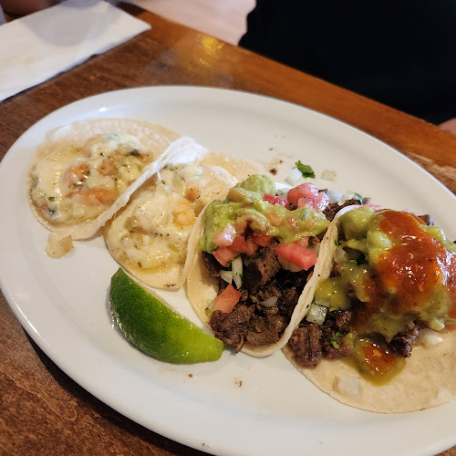 Taqueria Playa Tropical - Hospitality and gastronomy