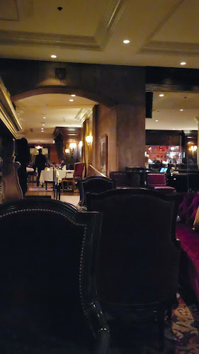 Bacchus Restaurant & Lounge - Vancouver