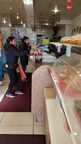 Comentarii opinii despre Ding Dong Pastries & Cafe