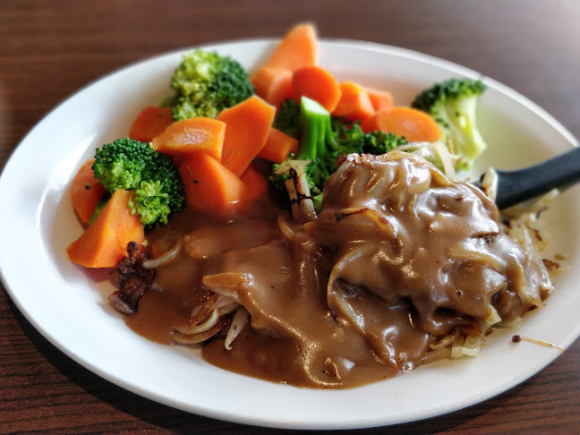 413 6th St, New Westminster, BC V3L 3B1