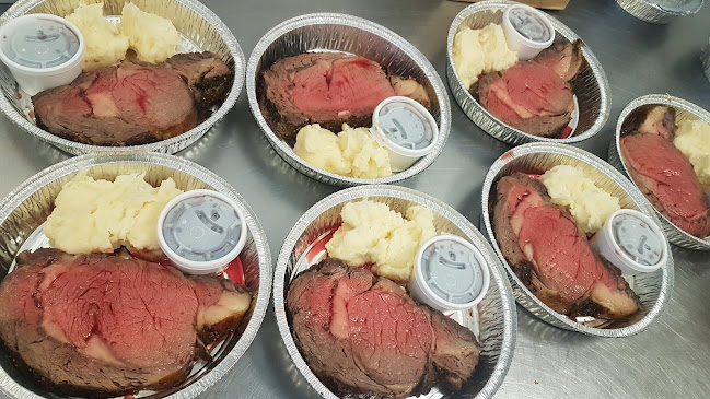 Opinii despre Europa Deli and Sausage Hut în Grande Prairie - Hospitality and gastronomy