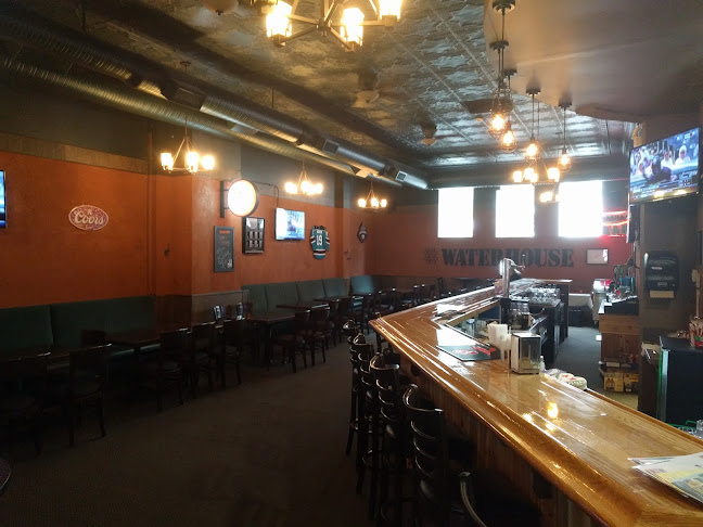 9 Cumberland St S, Thunder Bay, ON P7B 2T1