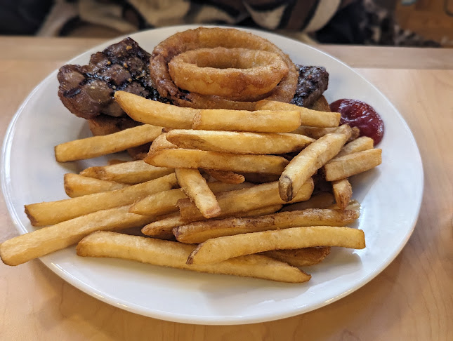 The Timberland Pub & Liquor Store